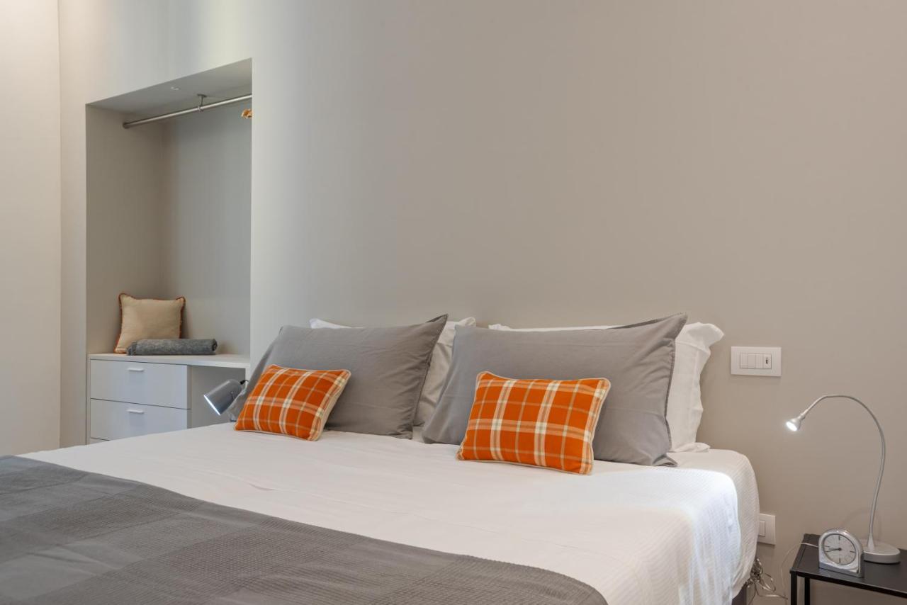Suite Del Vescovo - By Myhomeincomo Exterior photo
