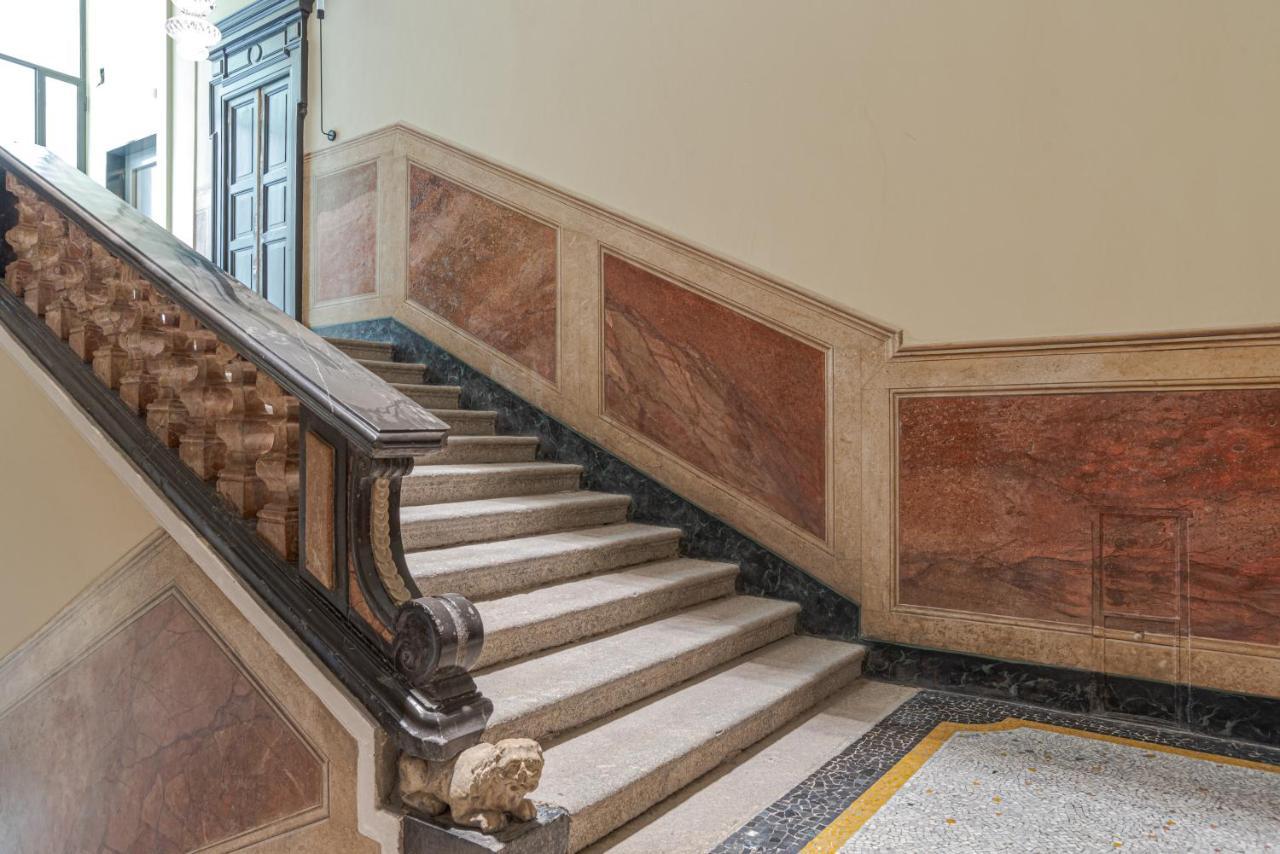 Suite Del Vescovo - By Myhomeincomo Exterior photo